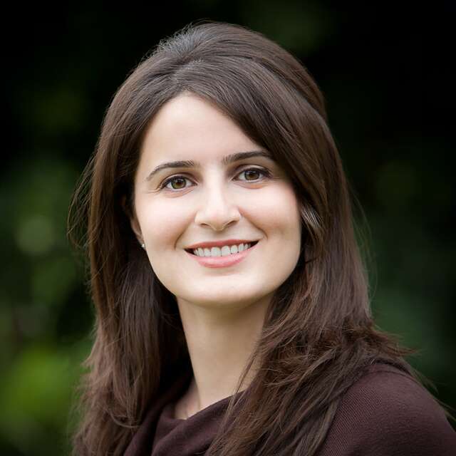 alicealipour_exp_web-640x640-crop-47-6-42-8-q60